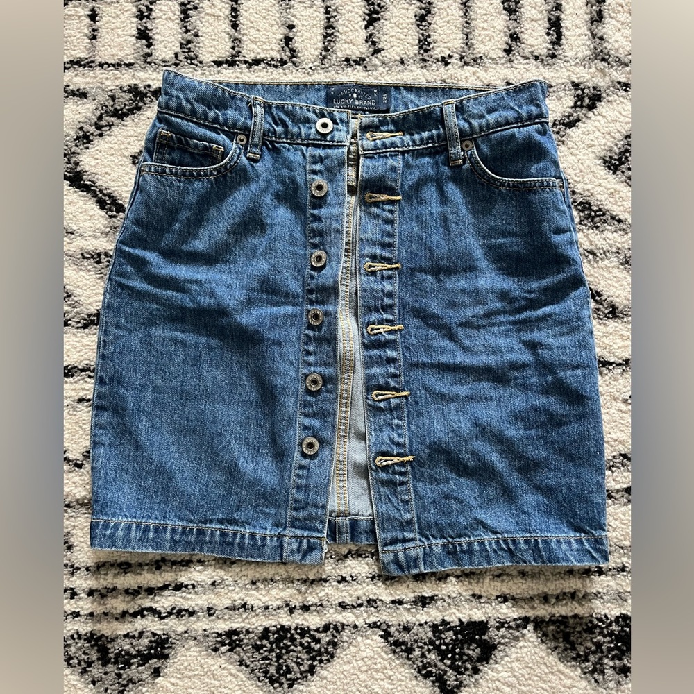 Lucky brand skirt